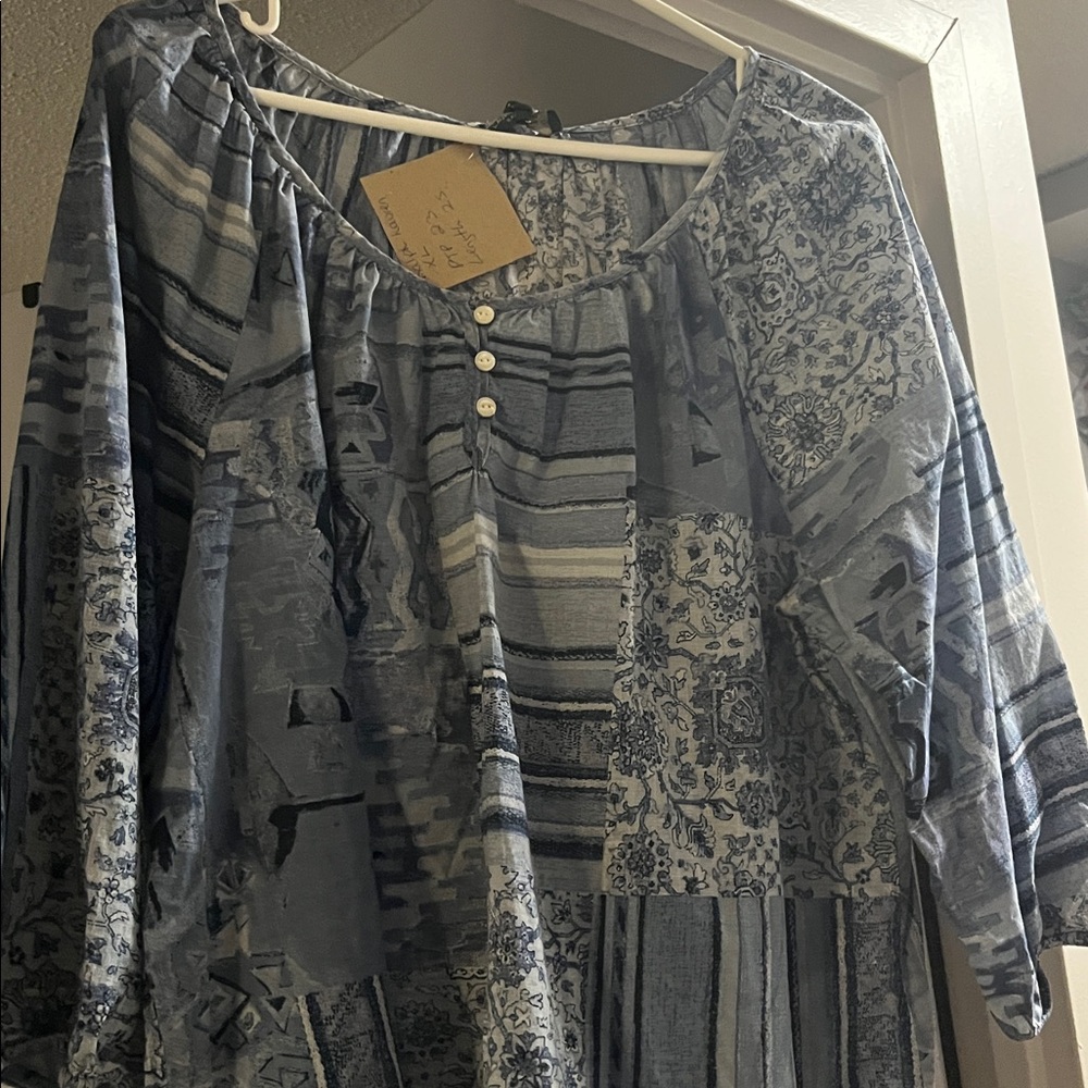 Ralph Lauren Abstract Print Blouse – Size XL, Relaxed Fit